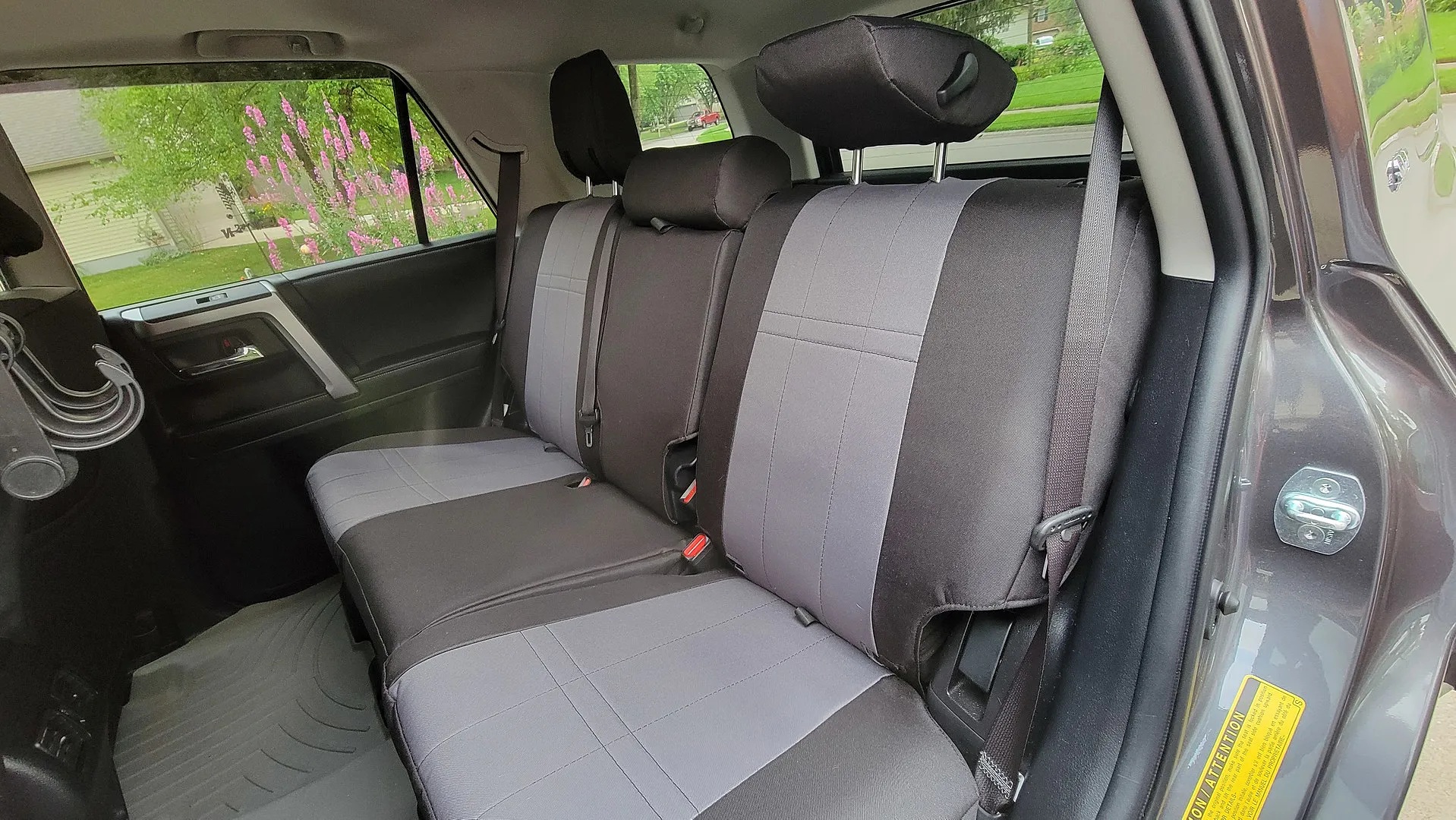 what-are-universal-seat-covers.jpg